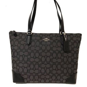 Coach signature tote